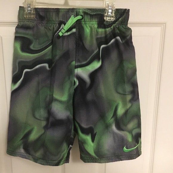boys nike swim trunks